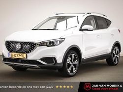 Wit Gebruikt 2020 MG ZS Luxury SUV | € 13.900 (Eerlijke prijs)