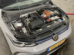 Grijs Gebruikt 2021 VW Golf VIII GTE Stationwagen | € 25.000 (Goede deal)