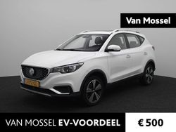 Wit Gebruikt 2020 MG ZS Luxury Sedan | € 12.444 (Goede deal)