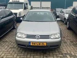 Grijs Gebruikt 2003 VW Golf IV Hatchback | € 900 (Eerlijke prijs)