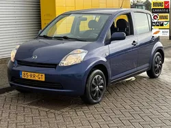 Blauw Gebruikt 2005 Daihatsu Sirion Hatchback | € 1.399 (Eerlijke prijs)