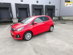 Rood Gebruikt 2015 Peugeot 108 Active Hatchback | € 4.895 (Eerlijke prijs)