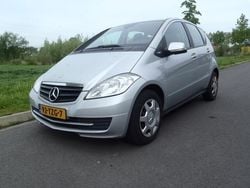 Grijs, metallic lak Gebruikt 2012 Mercedes A160 MPV | € 4.945 (Goede deal)