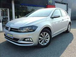 Grijs Gebruikt 2018 VW Polo Highline Sedan | € 16.300 (Eerlijke prijs)