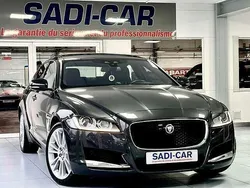 Grijs Gebruikt 2017 Jaguar XF Sedan | € 21.990