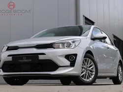 Zilver Gebruikt 2022 Kia Rio Hatchback | € 15.900 (Eerlijke prijs)