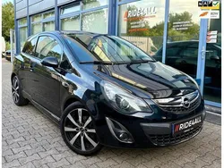 Zwart Gebruikt 2012 Opel Corsa Hatchback | € 4.749 (Eerlijke prijs)