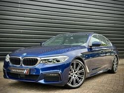 Blauw / mediterranblau metallic (c10) Gebruikt 2019 BMW 530 M Sport Sedan | € 28.950 (Eerlijke prijs)