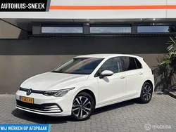 Wit Gebruikt 2021 VW Golf VIII Business Hatchback | € 17.950 (Goede deal)