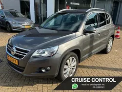 Grijs, metallic lak Gebruikt 2011 VW Tiguan Sport SUV | € 11.995 (Iets duurder)