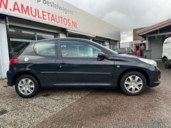 Grijs Gebruikt 2010 Peugeot 206+ Hatchback | € 2.895 (Eerlijke prijs)