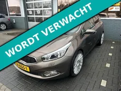Bruin, metallic lak Gebruikt 2012 Kia Ceed Premium Hatchback | € 8.995 (Iets duurder)