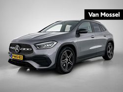 Grijs Gebruikt 2021 Mercedes GLA200 Business SUV | € 37.900 (Eerlijke prijs)