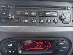 Zwart Gebruikt 2004 Peugeot 206 Hatchback | € 1.300 (Eerlijke prijs)