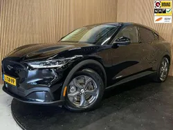 Zwart Gebruikt 2021 Ford Mustang Mach-E SUV | € 20.650 (Eerlijke prijs)