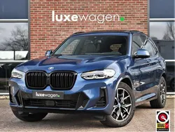Blauw, metallic lak Gebruikt 2023 BMW X3 M Sport SUV | € 59.800 (Eerlijke prijs)