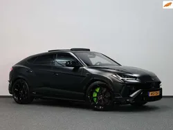 Zwart Gebruikt 2023 Lamborghini Urus SUV | € 378.995