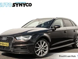 Bruin Gebruikt 2016 Audi A3 Sportback e-tron Ambition Sedan | € 16.450 (Eerlijke prijs)