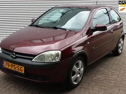 Rood Gebruikt 2004 Opel Corsa Hatchback | € 1.450 (Eerlijke prijs)