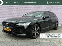 Zwart Gebruikt 2024 Volvo V60 Plus Stationwagen | € 45.899 (Eerlijke prijs)