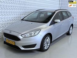 Grijs Gebruikt 2015 Ford Focus Trend Stationwagen | € 1.499 (Super prijs)