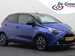 Blauw Gebruikt 2022 Toyota Aygo X-cite Hatchback | € 13.950 (Goede deal)