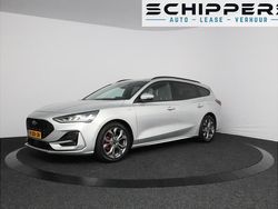 Grijs Gebruikt 2022 Ford Focus ST-Line X Stationwagen | € 18.900 (Goede deal)