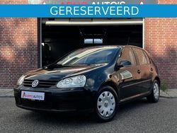 Zwart Gebruikt 2006 VW Golf V Business Hatchback | € 3.950 (Eerlijke prijs)