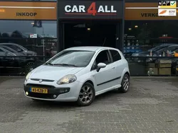 Wit, metallic lak Gebruikt 2010 Fiat Punto Evo Racing Hatchback | € 3.350 (Eerlijke prijs)