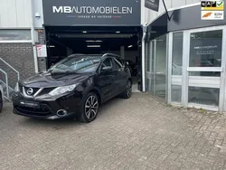Paars, metallic lak Gebruikt 2014 Nissan Qashqai Tekna SUV | € 12.999 (Eerlijke prijs)