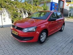 Rood Gebruikt 2012 VW Polo Comfortline Hatchback | € 5.750 (Goede deal)