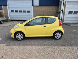 Geel Gebruikt 2010 Peugeot 107 Hatchback | € 1.350 (Eerlijke prijs)