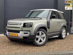 Groen Gebruikt 2021 Land Rover Defender First Edition SUV | € 64.900