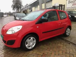 Rood Gebruikt 2010 Renault Twingo Expression+ Hatchback | € 2.450 (Goede deal)