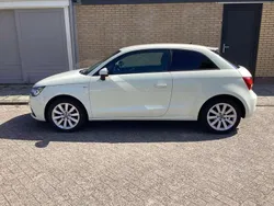 Wit Gebruikt 2012 Audi A1 Attraction Hatchback | € 9.000 (Eerlijke prijs)