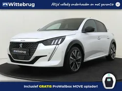 Wit Gebruikt 2021 Peugeot e-208 GT Hatchback | € 17.625 (Eerlijke prijs)
