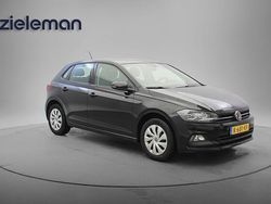 Zwart Gebruikt 2021 VW Polo Comfortline Hatchback | € 12.845 (Super prijs)