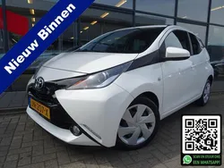 Wit Gebruikt 2016 Toyota Aygo X-wave Hatchback | € 8.445 (Iets duurder)