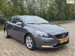Grijs Gebruikt 2014 Volvo V40 Momentum Stationwagen | € 5.999 (Goede deal)