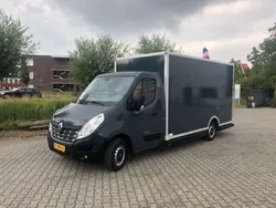 Grijs Gebruikt 2017 Renault Master Van | € 15.125 (Eerlijke prijs)