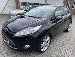 Zwart Gebruikt 2009 Ford Fiesta Ghia Hatchback | € 2.499 (Goede deal)