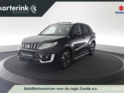 Zwart Gebruikt 2023 Suzuki Vitara Style SUV | € 25.950 (Eerlijke prijs)