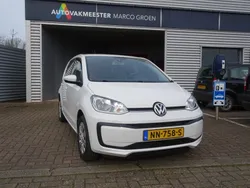 Wit Gebruikt 2017 VW up! Move Hatchback | € 10.450 (Eerlijke prijs)