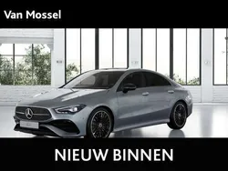 Blauw Nieuw 2025 Mercedes CLA180 AMG line Sedan | € 53.214