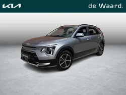Grijs, metallic lak Nieuw 2025 Kia Niro 2 SUV | € 34.890 (Goede deal)