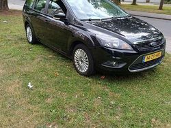 Zwart Gebruikt 2008 Ford Focus Titanium Stationwagen | € 1.950 (Goede deal)