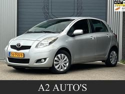 Grijs Gebruikt 2011 Toyota Yaris Hatchback | € 2.950 (Goede deal)