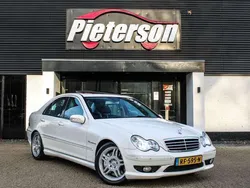 Wit, metallic lak Gebruikt 2003 Mercedes C32 AMG AMG Sedan | € 12.950