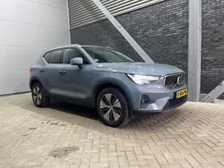 Grijs Gebruikt 2022 Volvo XC40 Plus SUV | € 34.800 (Goede deal)