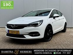 Wit Gebruikt 2020 Opel Astra Business Edition Hatchback | € 13.995 (Eerlijke prijs)